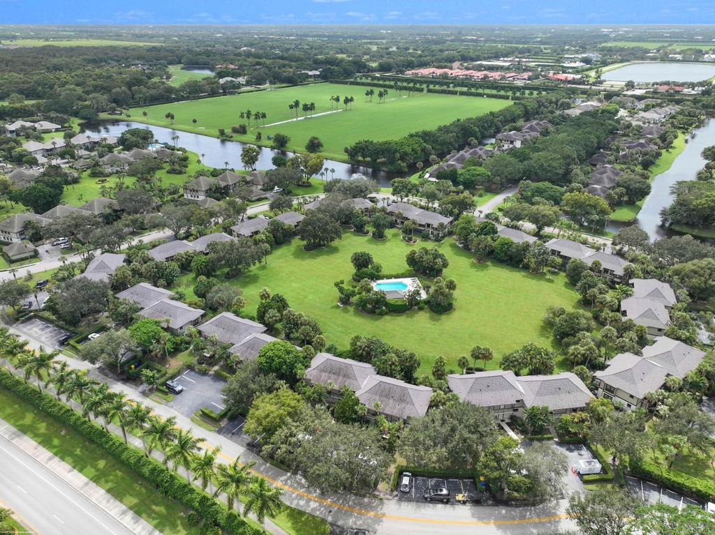 13334 Polo Club Road - Photo 12