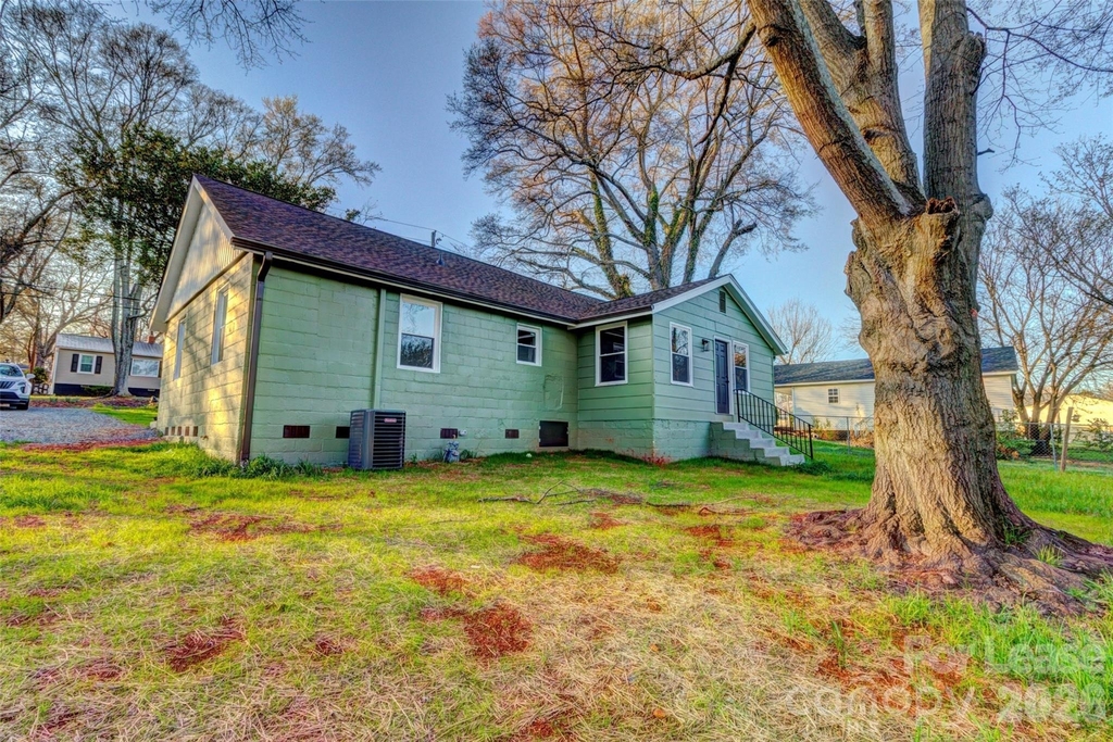 824 Second Street - Photo 14