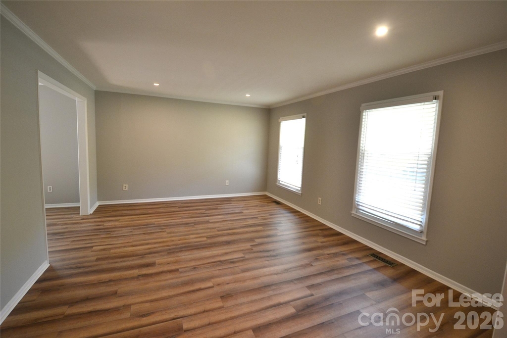 1422 Thermal Road - Photo 1