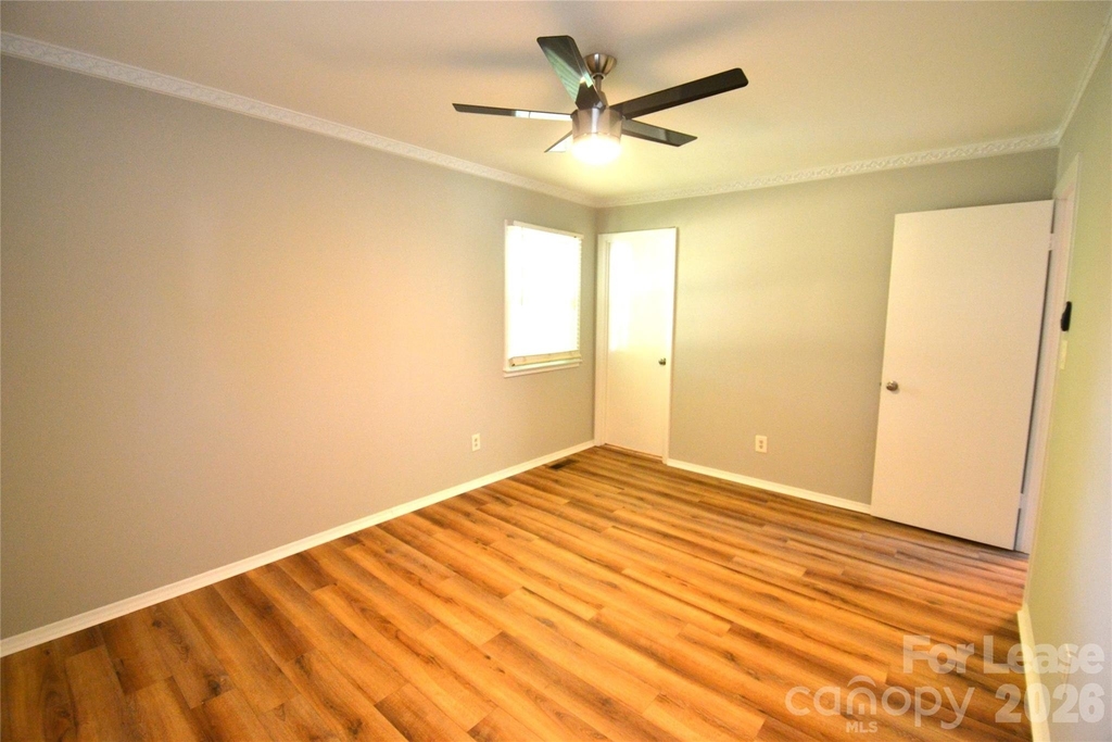 1422 Thermal Road - Photo 27