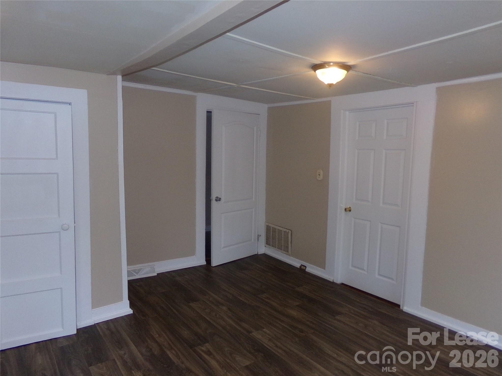 729 Spruce Street - Photo 15