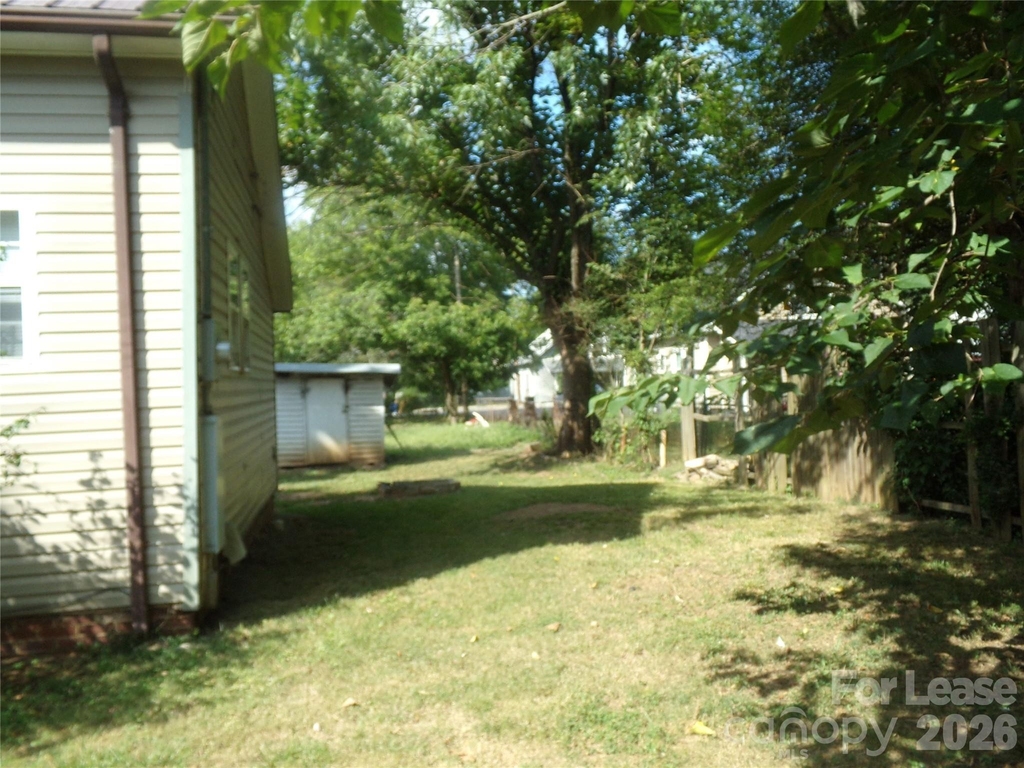 729 Spruce Street - Photo 26