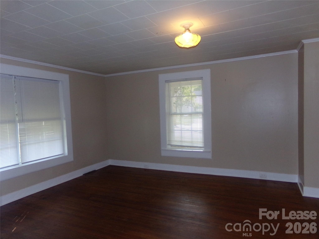 729 Spruce Street - Photo 11