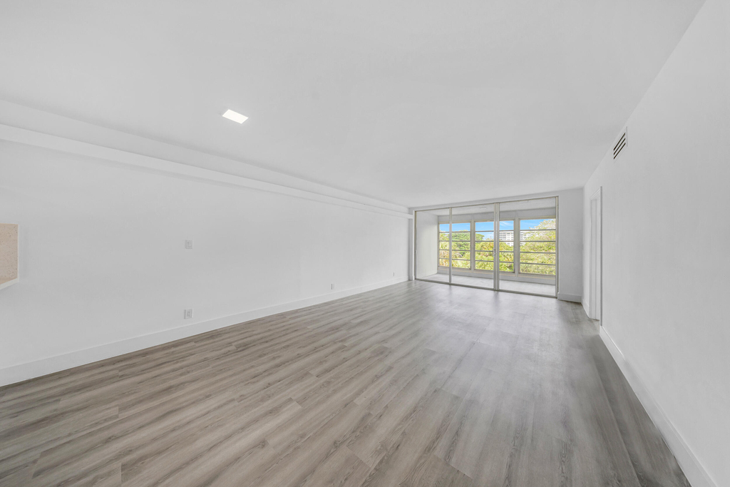 3151 S Palm Aire Drive - Photo 11