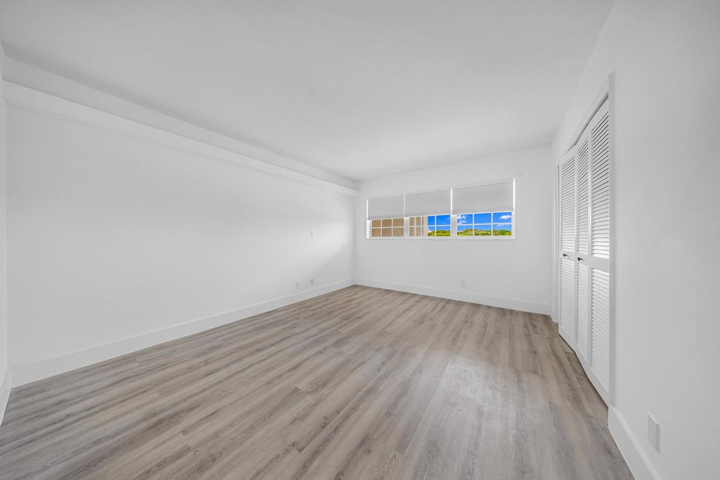 3151 S Palm Aire Drive - Photo 19