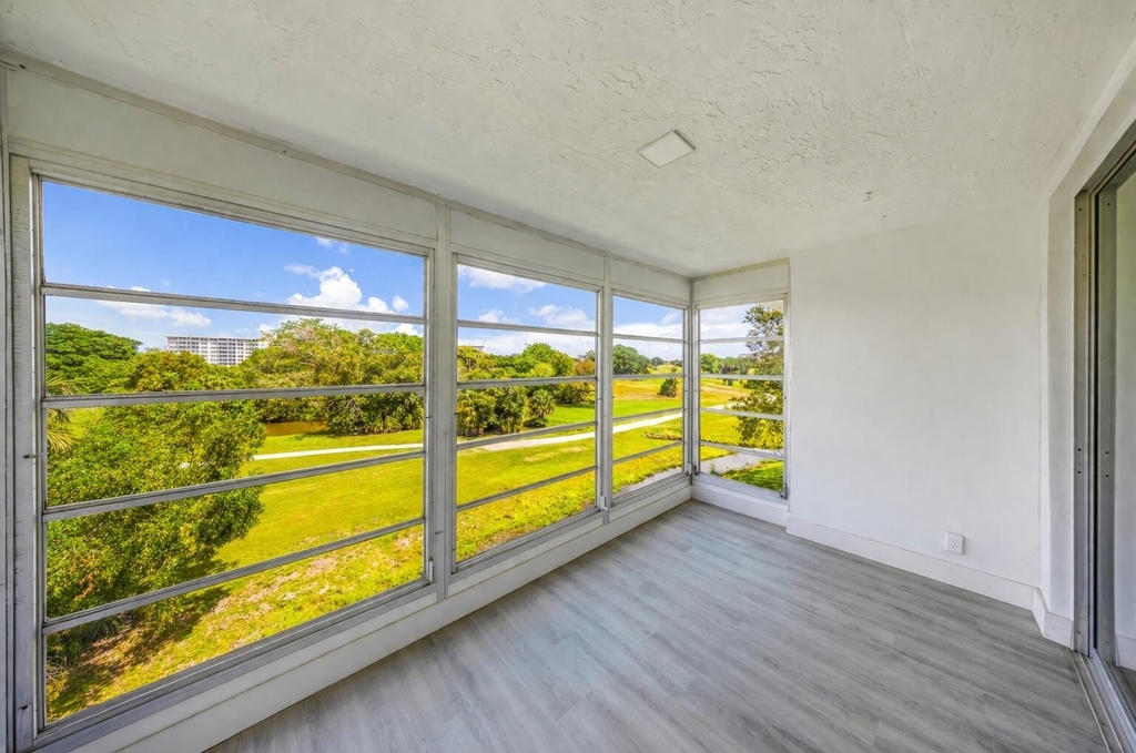 3151 S Palm Aire Drive - Photo 35