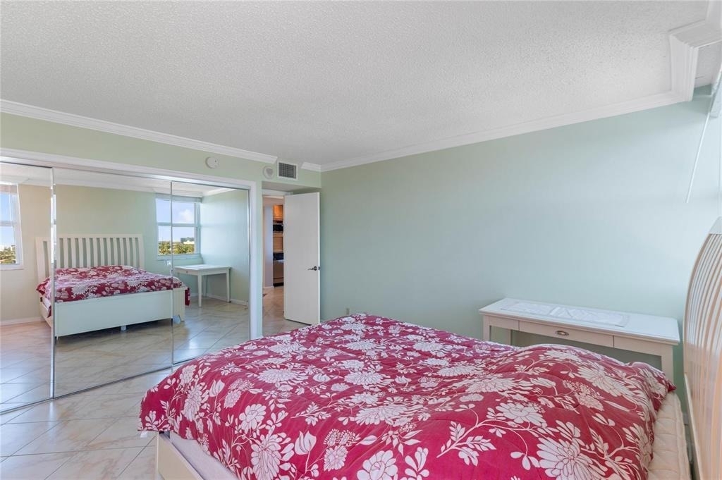 2881 Ne 33rd Court - Photo 16