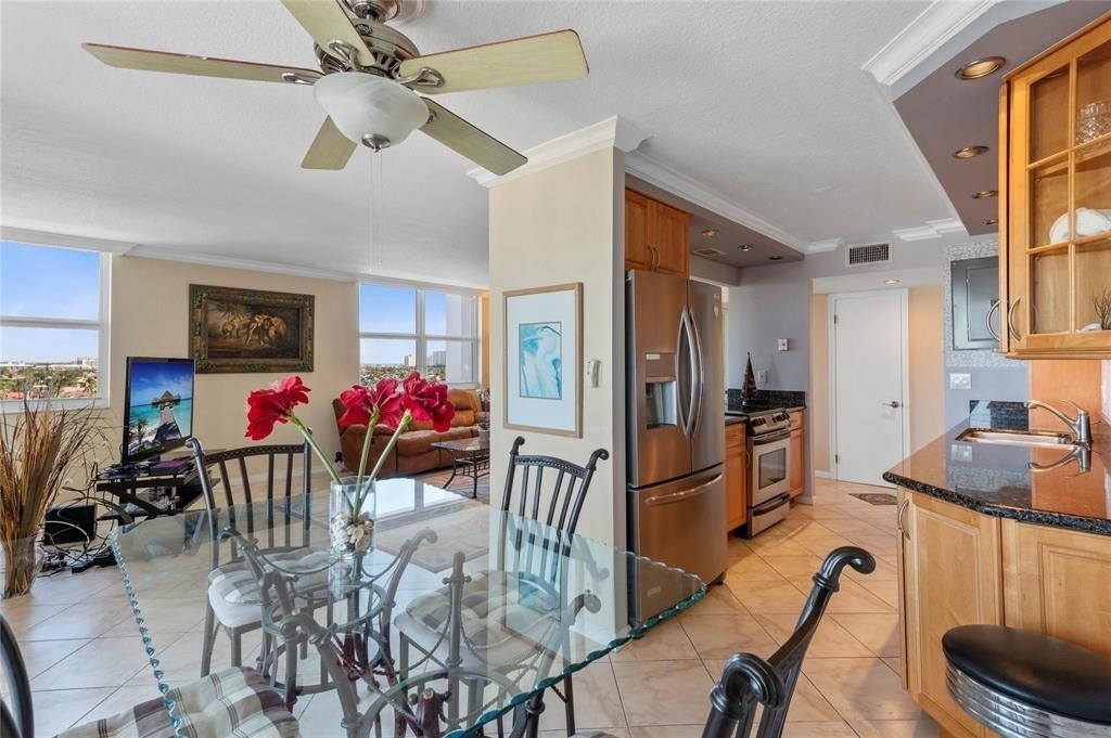 2881 Ne 33rd Court - Photo 8