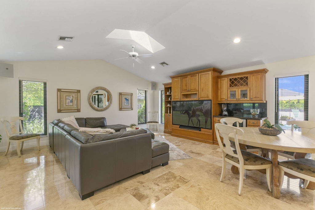 14965 Oatland Court - Photo 12