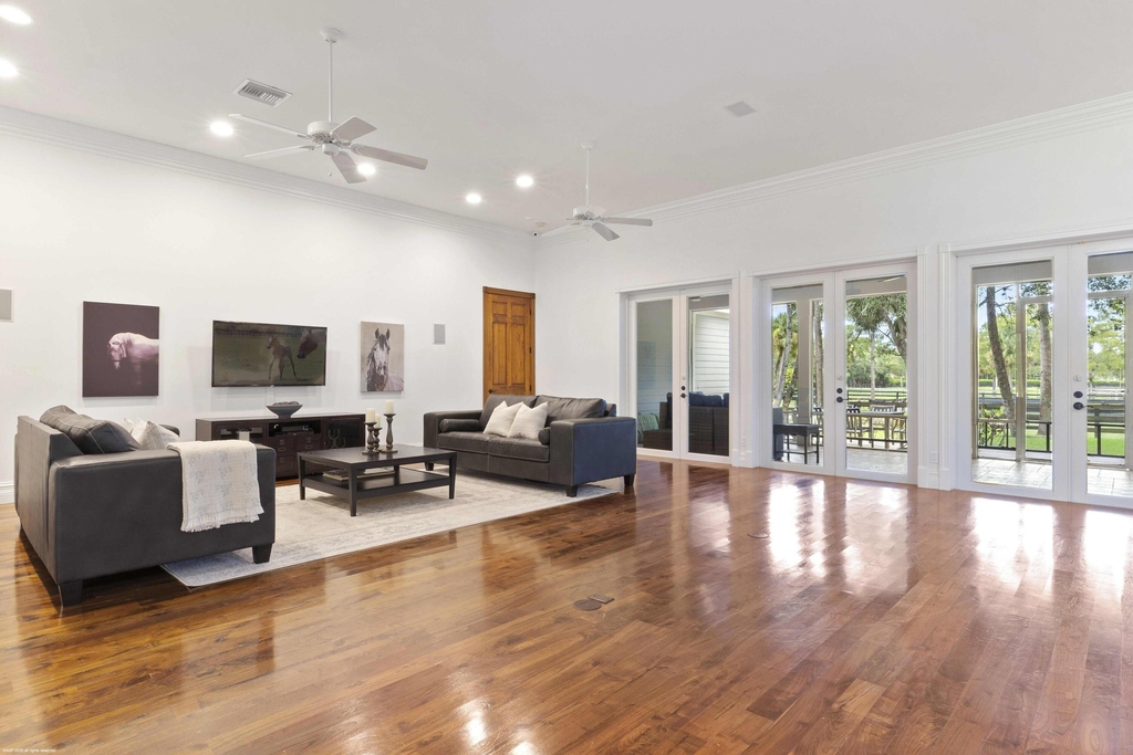 1321 Pelham Road - Photo 10