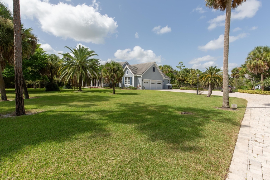 1321 Pelham Road - Photo 5