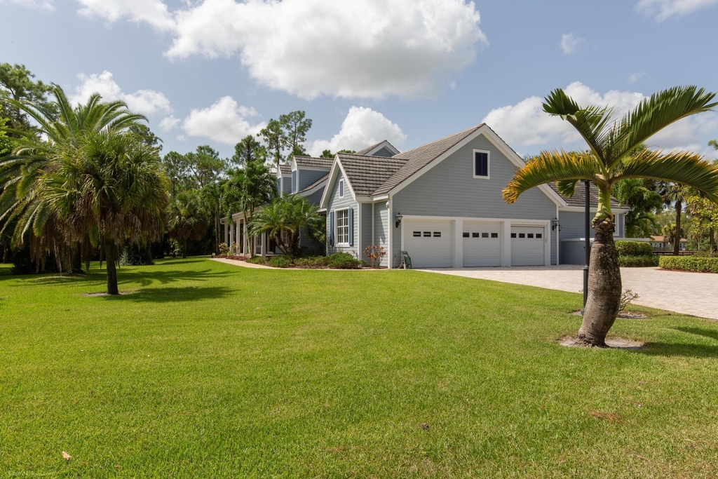 1321 Pelham Road - Photo 3