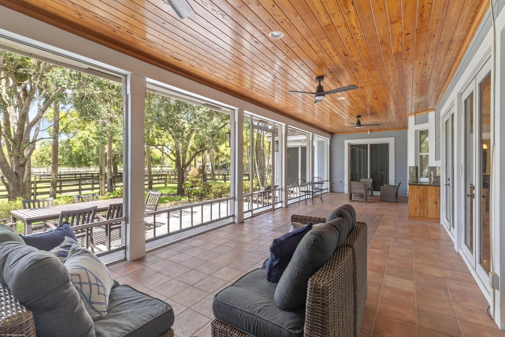 1321 Pelham Road - Photo 32