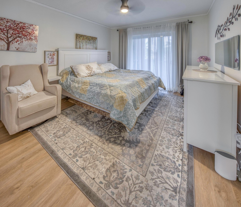 2566 Garden Drive S - Photo 7