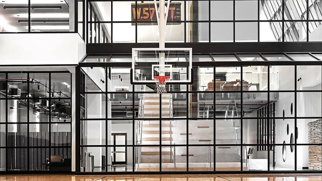 West 57th St - Photo 8