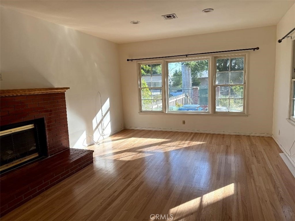 7429 Hesperia - Photo 2