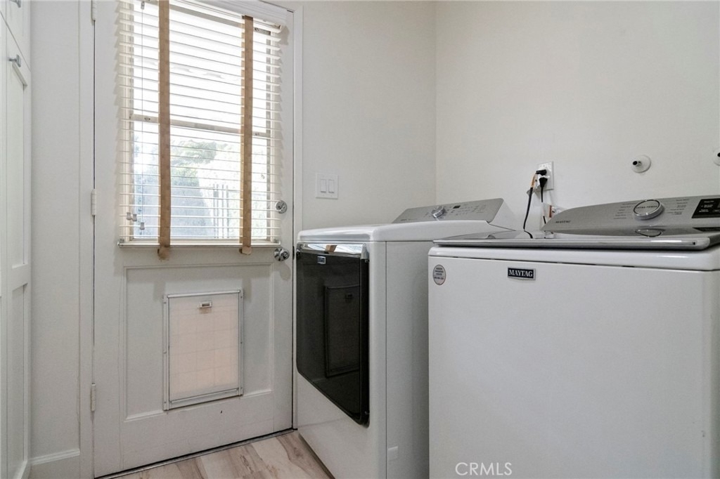 24136 Kittridge - Photo 29