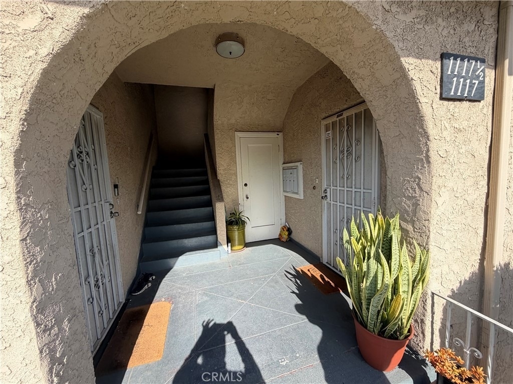 1117 Queen Anne - Photo 3
