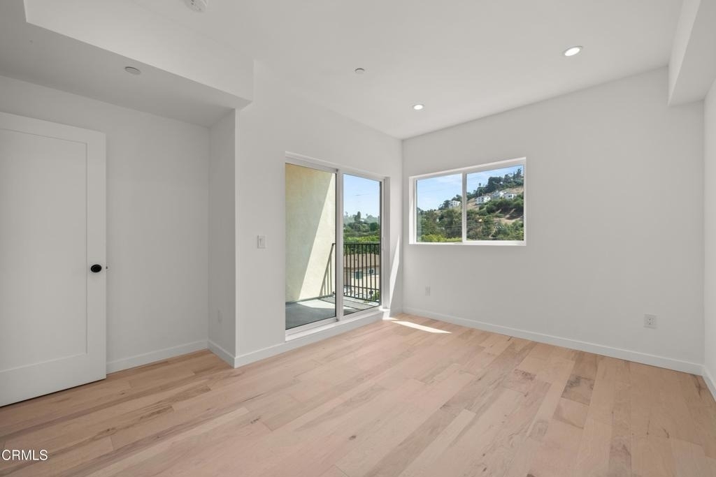 3564 N Eagle Rock Boulevard - Photo 20