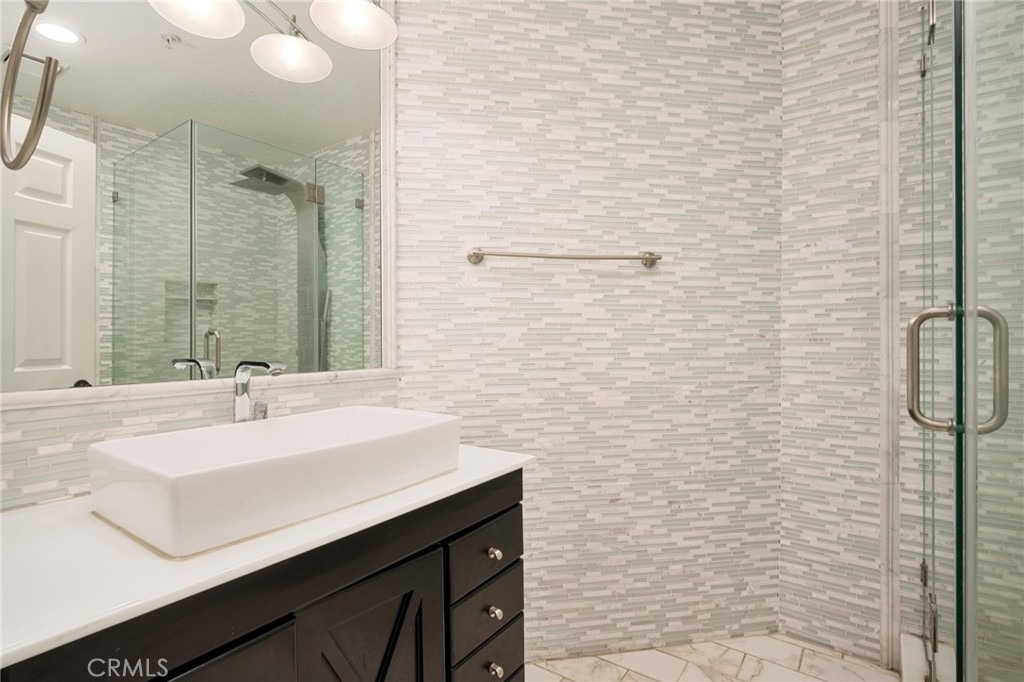 1200 Pacific Coast - Photo 10