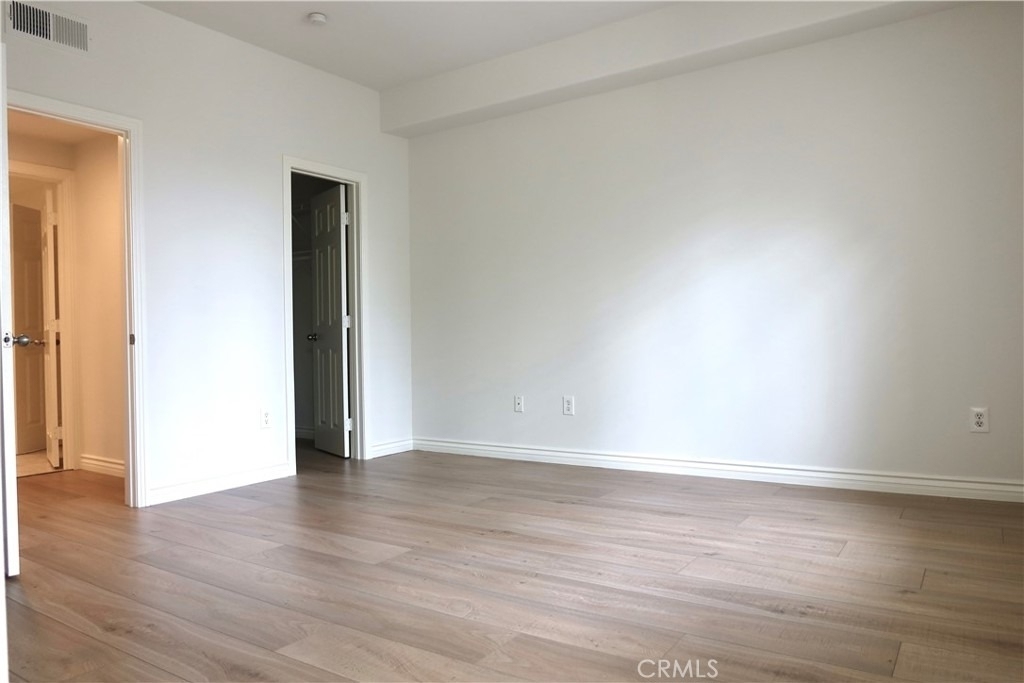 2243 Martin - Photo 18