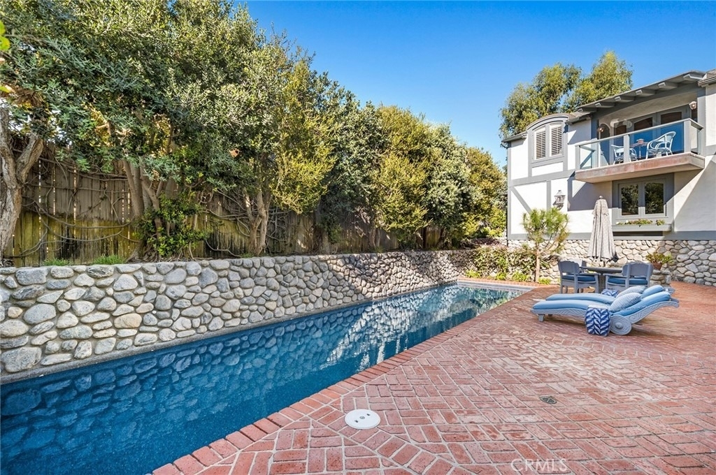 203 Crescent Bay Drive - Photo 4