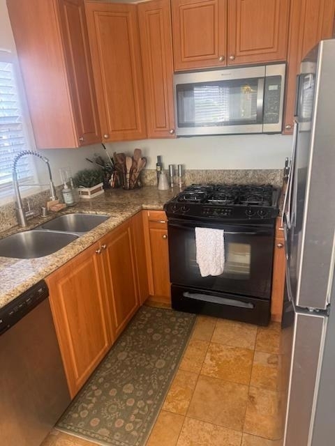 1610 Upas Street - Photo 10