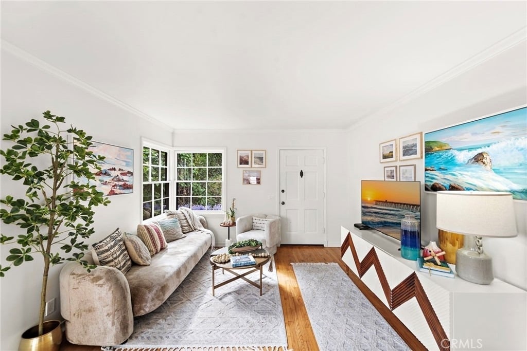 189 Lower Cliff Drive - Photo 3