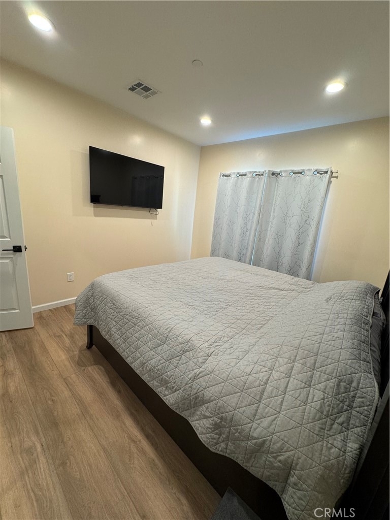 14134 Califa St - Photo 6