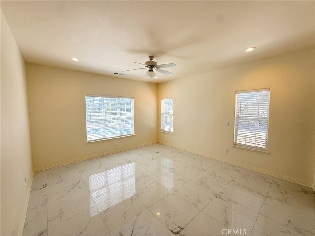 39850 Kapalua Way - Photo 15