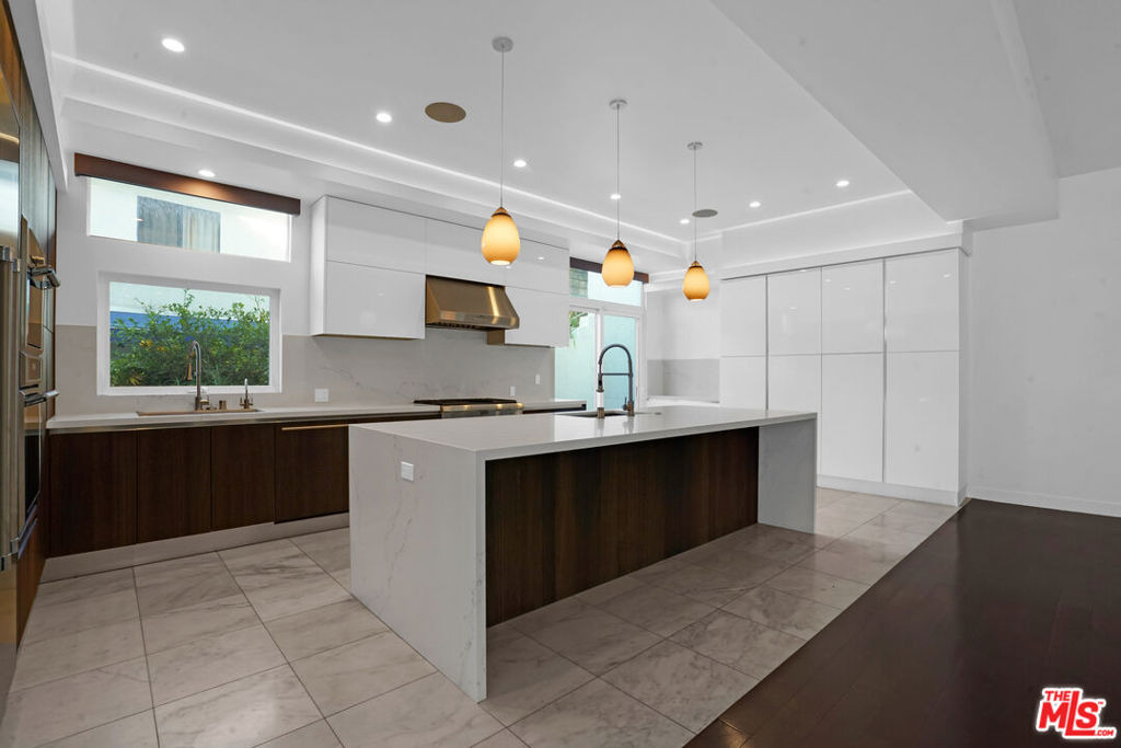 3832 Shannon Road - Photo 15