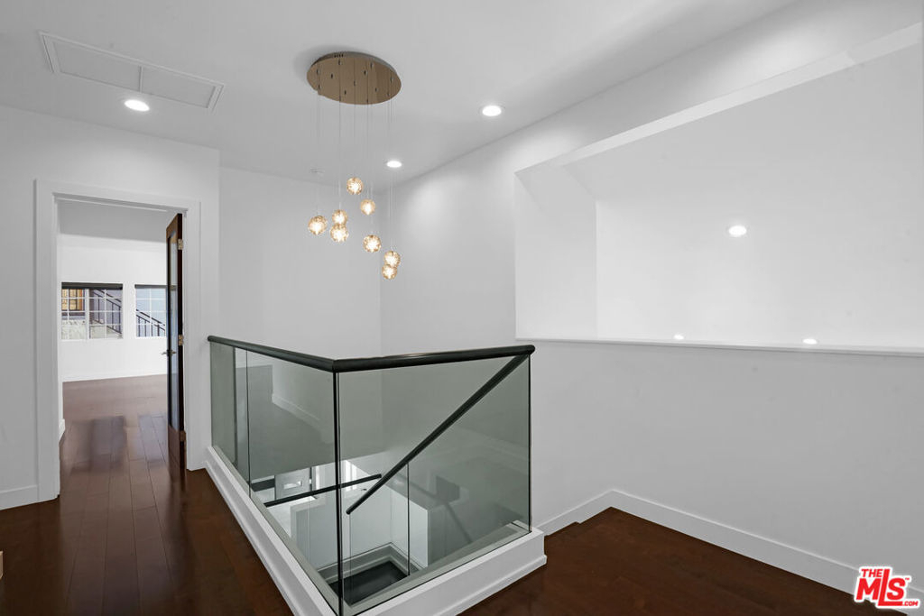 3832 Shannon Road - Photo 23