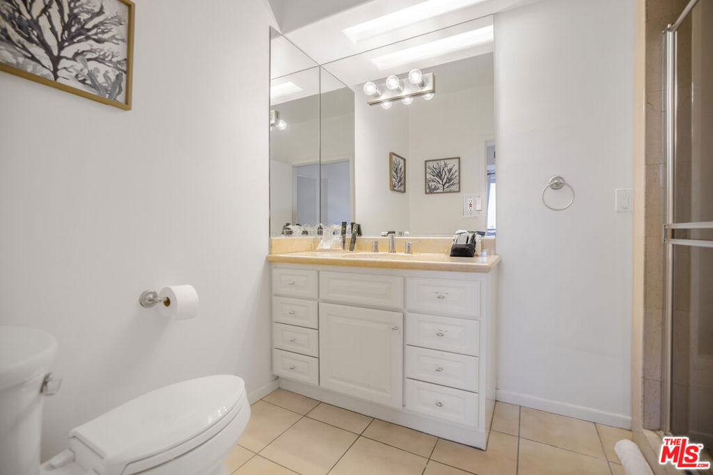 8507 Franklin Avenue - Photo 33