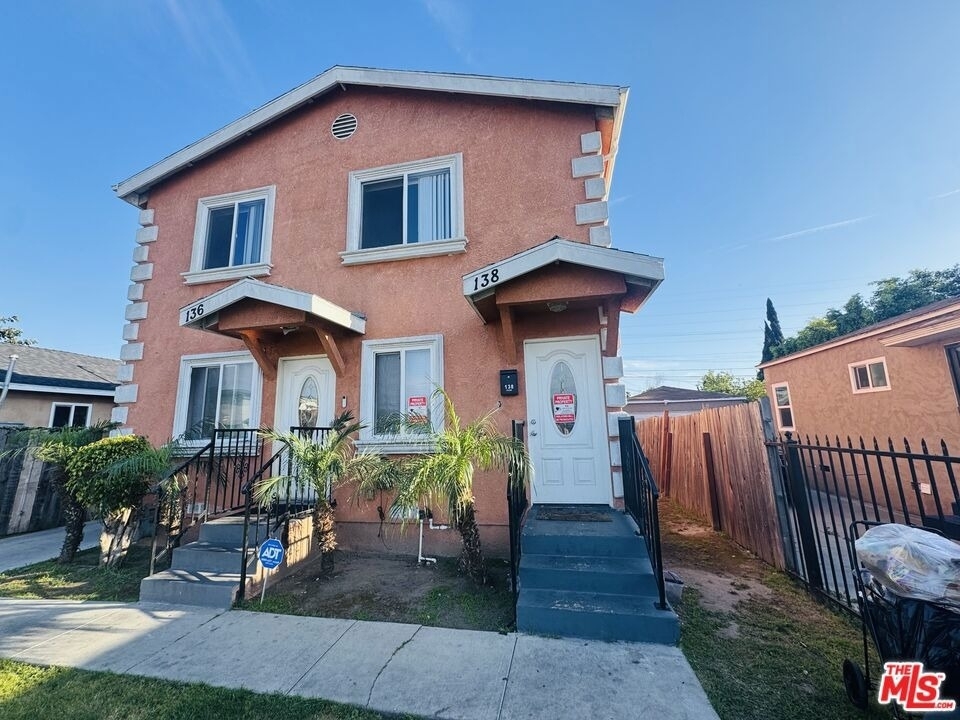 136 W 97th Street - Photo 3