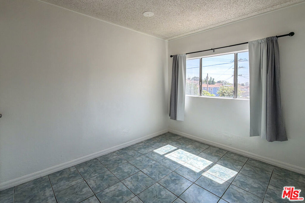 3331 1/2 City Terrace Drive - Photo 14