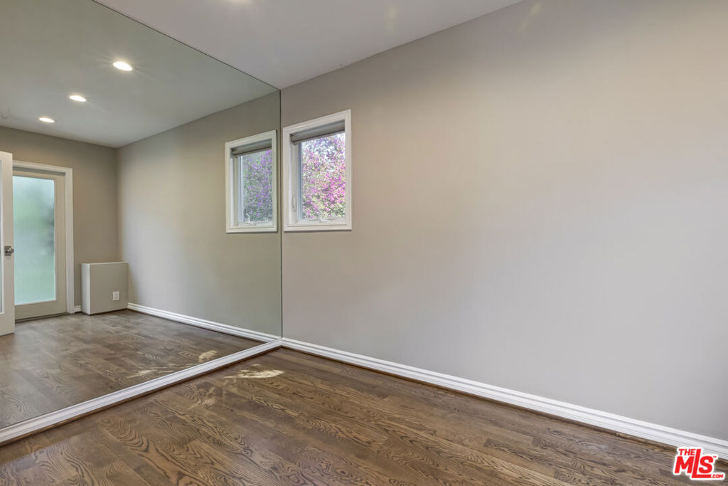 1277 N Norman Place - Photo 22
