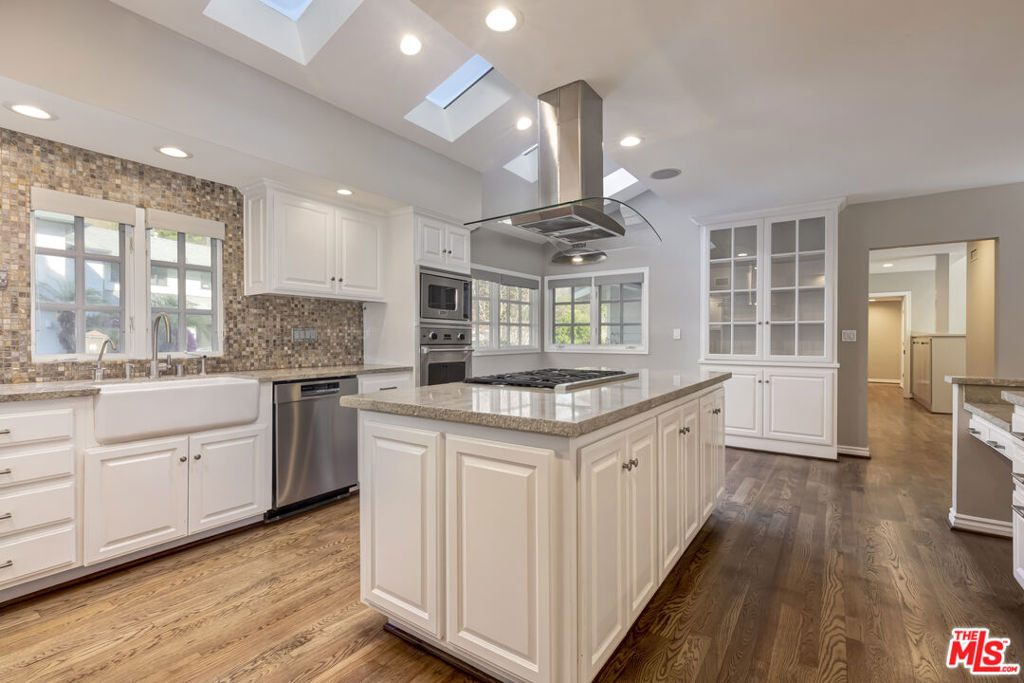 1277 N Norman Place - Photo 11