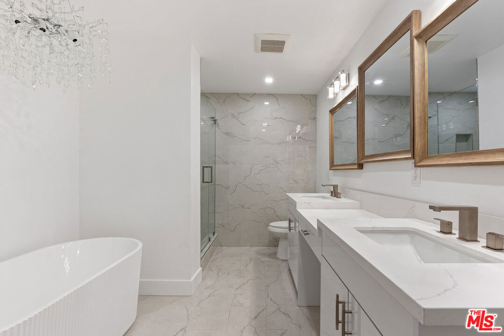 8455 Fountain Avenue - Photo 20