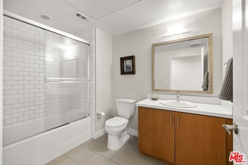 13337 Beach Avenue - Photo 18