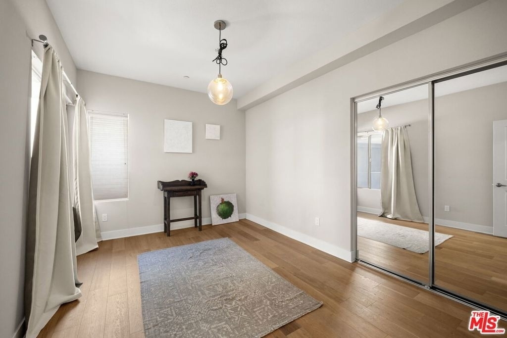 13337 Beach Avenue - Photo 17