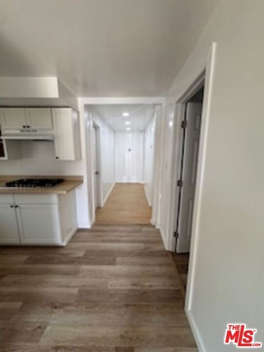 1434 W 22nd Street - Photo 2