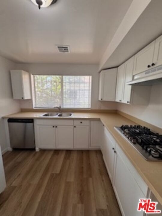 1434 W 22nd Street - Photo 5