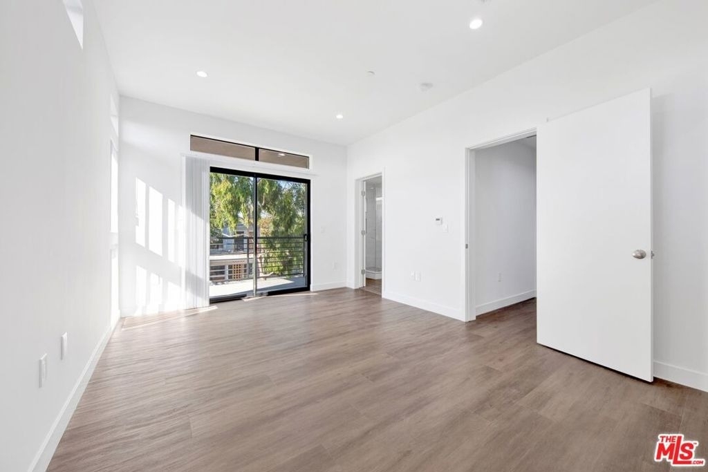 1458 Butler Avenue - Photo 27