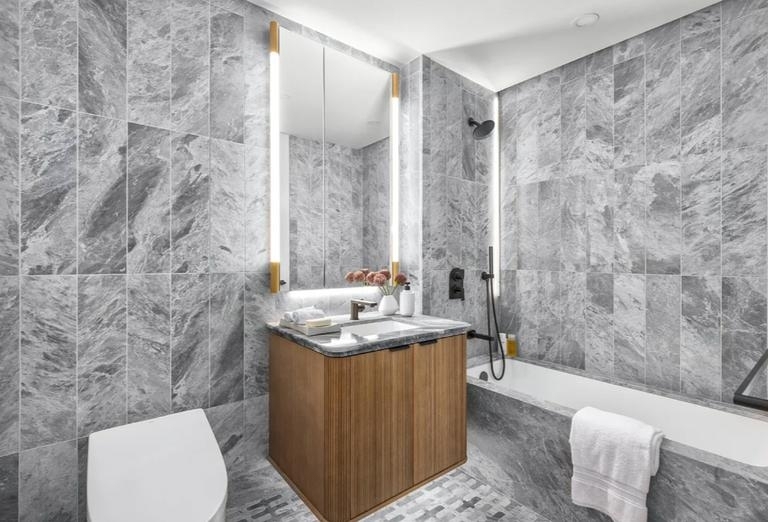 499 Ninth Avenue - Photo 3