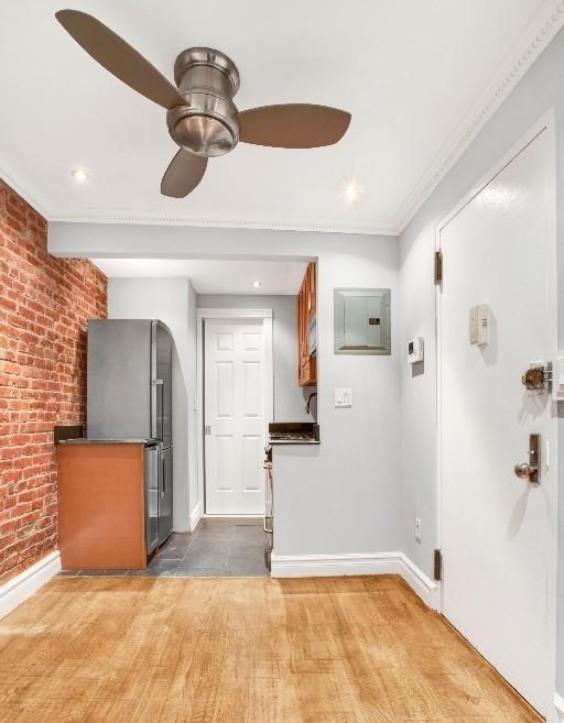 345 West 53rd Street - Photo 2