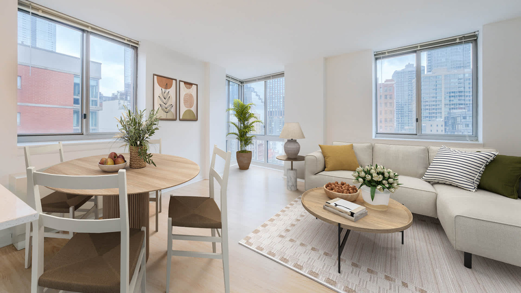 400 West 37th St - Photo 35