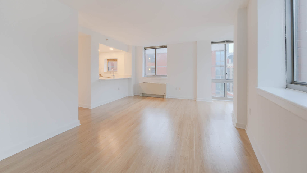 400 West 37th St - Photo 34