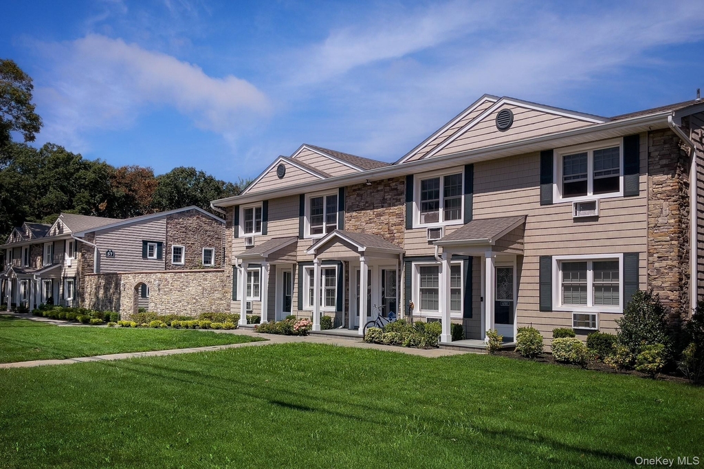 65 Island Boulevard - Photo 0
