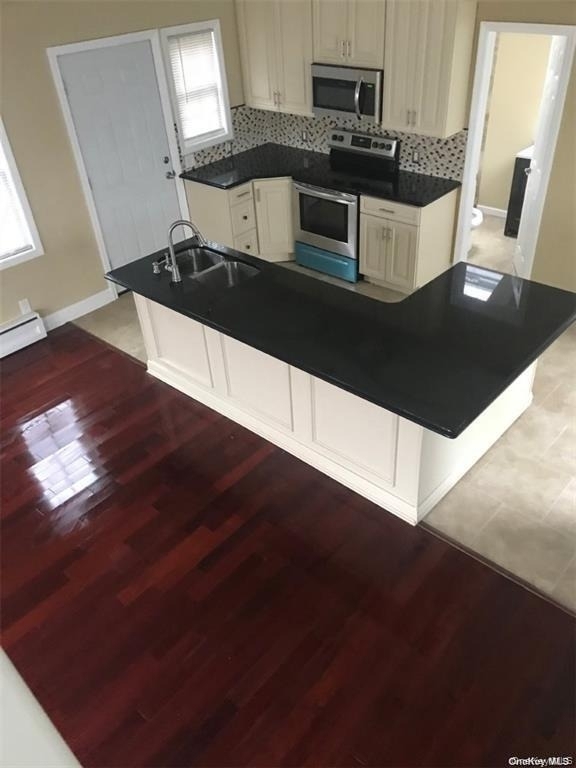 175 Richmond Boulevard - Photo 3