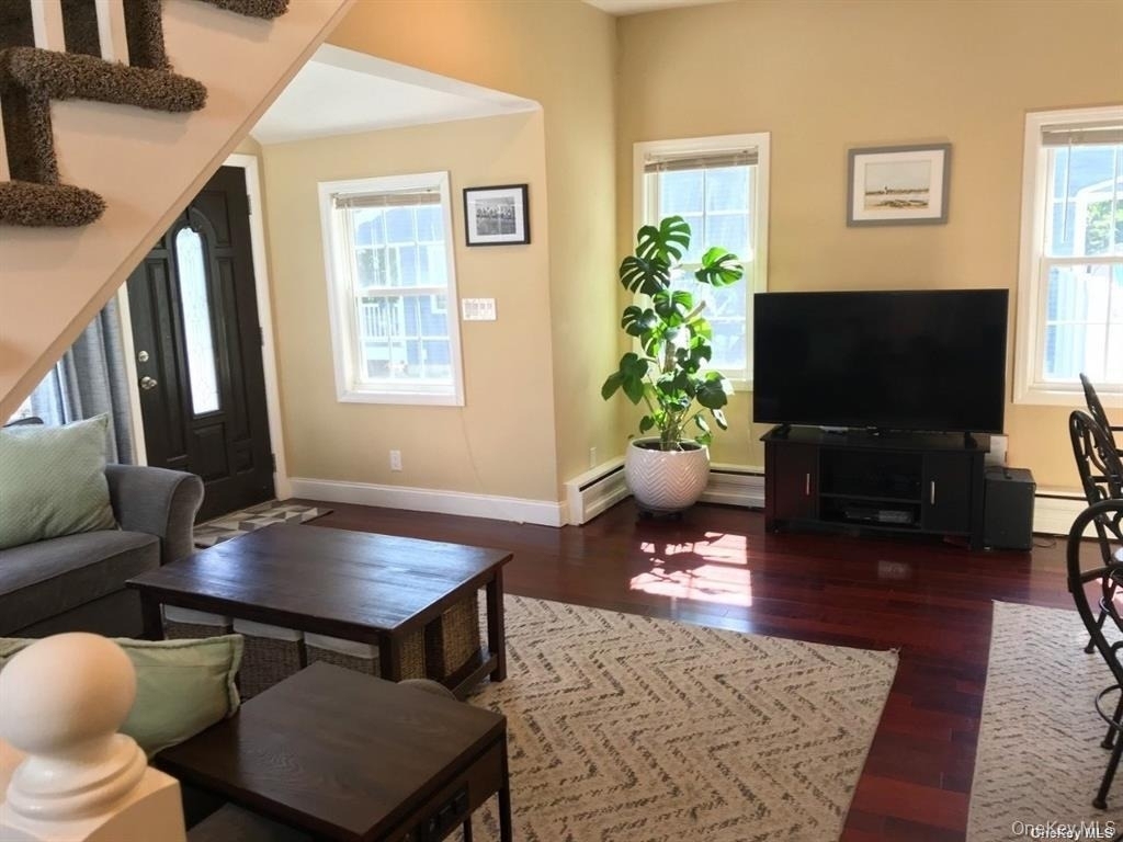 175 Richmond Boulevard - Photo 10